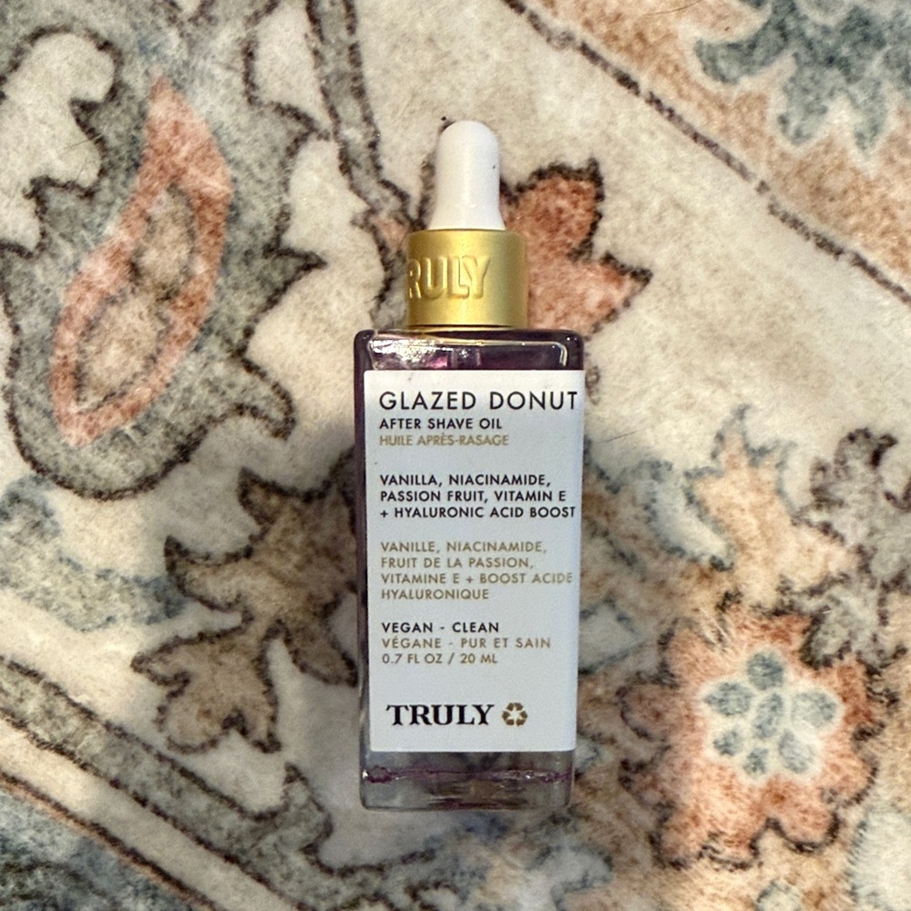 Truly Glazed Donut After Shave Oil (0.7 oz)